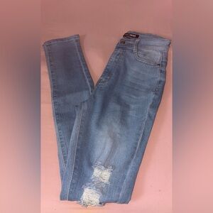 Fashion Nova Skinny Jeans NEW!